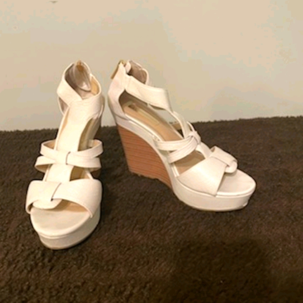 Women shoes